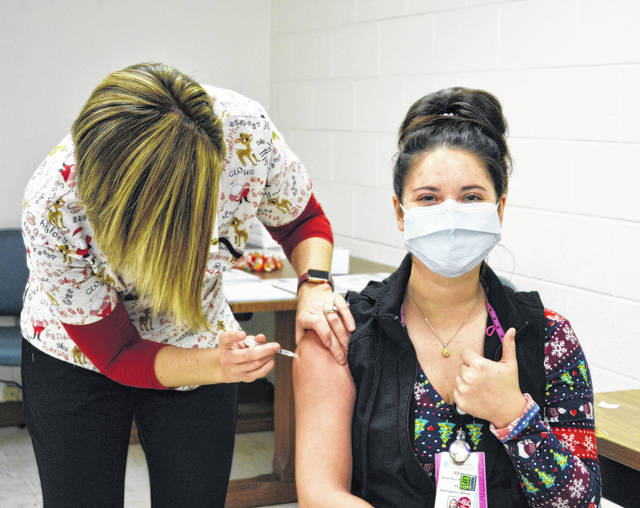 126172620_web1_Alexandrea-Cromer-2
Alexandrea Cromer, a RN with the NCMH Emergency Department, was the first Newberry County Memorial Hospital frontline employee to receive the Pfizer vaccine.
Courtesy of NCMH
