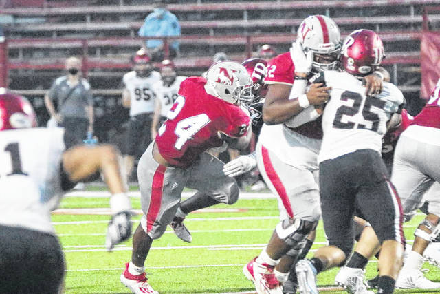 126635483_web1_068A4857-1-
The Bears got a 27-20 overtime win over the Wolves in the battle for the Bishops Trophy Friday night.