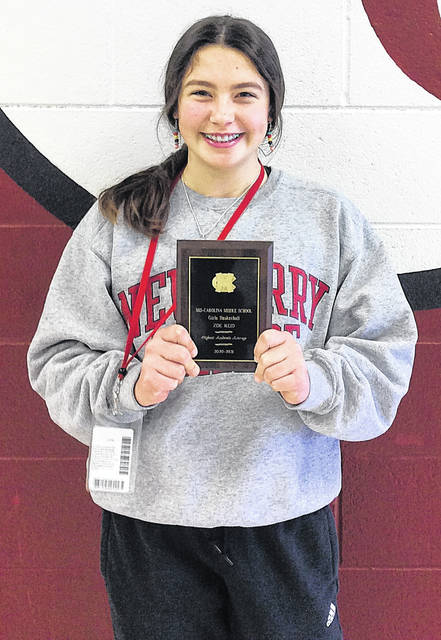 Zoe Reid received the MCMS girls basketball Defensive and Highest Academic Average awards.
                                 Courtesy of MCMS