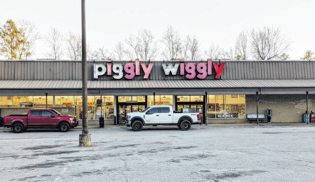 128207463_web1_PXL_20220214_224700714
Whitmires Piggly Wiggly closed permanently Friday, Feb. 11, leaving the town without a full-service grocery store.
Andy Husk | The Newberry Observer