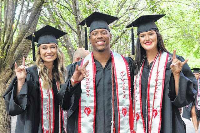 128515095_web1_NewberryGrad
Newberry College held their spring commencement over the weekend and 178 students became graduates. Pictured: Brittany Crowson, Alex Smith, and Victoria Eaton.
Courtesy of Newberry College