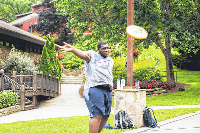 RJ Glymph playing frisbee.
                                 Tori Steyne for The Newberry Observer