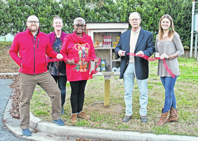 129195269_web1_IMG_0924
There is a new Little Free Pantry at Dr. Julian E. Grant Park thanks to multiple community partners. Pictured, left to right: Robert Kopp (Thrivent), Sarah Sprott (NYP), Councilperson Jackie Holmes, Councilperson David Force, Jessica Beam Shealy (NYP).
Andrew Wigger | The Newberry Observer