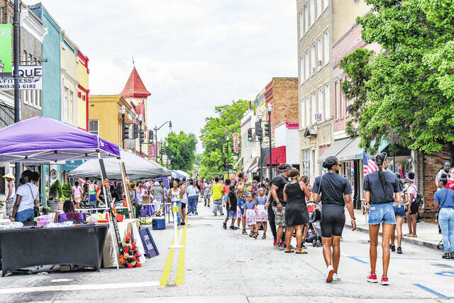 129705320_web1_NewberryJuneteenth2021--180---1-
This years Newberry Juneteenth event will take place on Saturday, June 17 from 10 a.m. until 4 p.m.
Courtesy of the City of Newberry