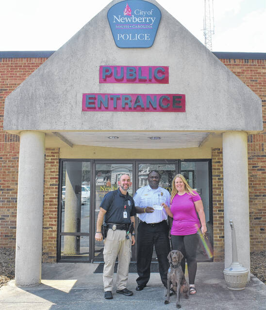 129727190_web1_humane-society-donation--23
The Newberry County Humane Society recently made a donation to assist the Newberry Police Department with purchasing K9 Kiras ballistic vest.
Courtesy photo