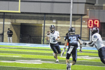 Bulldogs’ high powered offense not enough to overcome Chapin