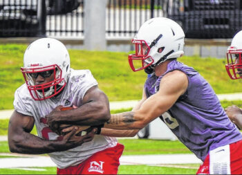 Wolves fall to 0-2 after coming up short in high scoring battle against Keiser