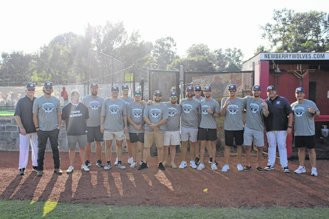 131615142_web1_IMG_2364
The entire 2015 Chapin-Newberry players and coaching staff.
Greg Hollis | ghollis@newberryobserver.com