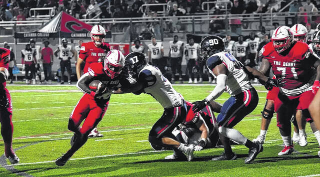 131951374_web1_CatawbaLoss
Courtesy of Newberry College Athletics