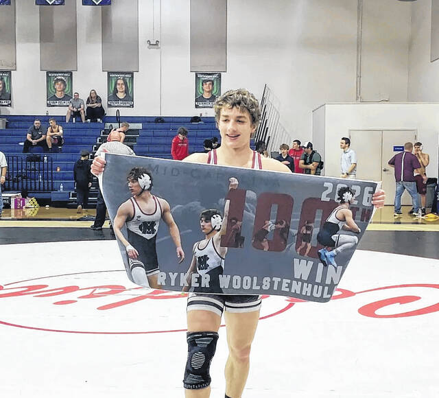 Ryker Woolstenhulme earns 100th career wrestling win