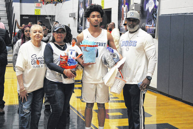 <p>Greg Hollis | ghollis@newberryobserver.com</p>