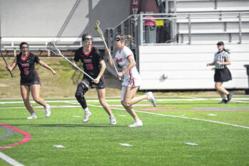 Wolves close strong with three late goals against no. 1 Flagler