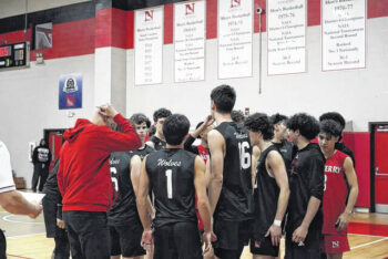 Wolves men’s volleyball complete sweep of Warren Wilson