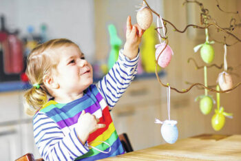 Fun Easter ‘Egg-turnatives’